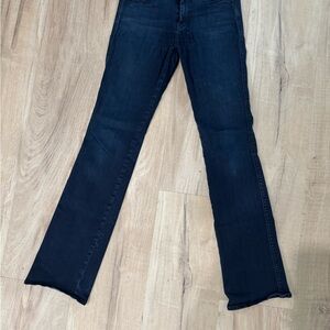7 for all Man Kind Women's Dark Blue Stretch “The Skinny Bootcut” Jean